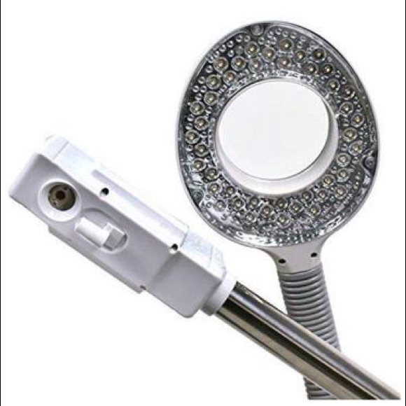 Lamp - Picture 6 of 6